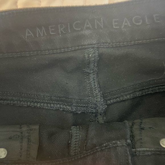 American Eagle Black Distressed Ripped Mom Jeans - Picture 5 of 7